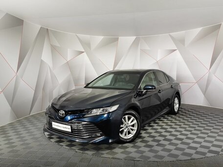 Toyota Camry VIII (XV70)