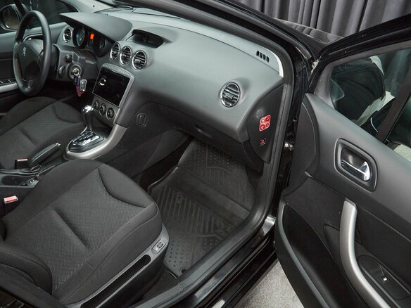 2012 Peugeot 308 I Рестайлинг, чёрный, 747000 рублей - вид 10