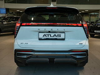 2026 Geely Atlas II, белый, 3909990 рублей, вид 5