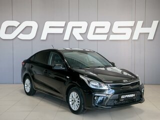 2020 Kia Rio IV, чёрный, 1650000 рублей, вид 1