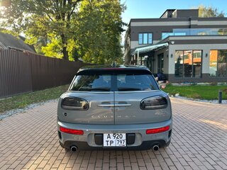 2020 Mini Clubman Cooper S ALL4 II Рестайлинг, серый, 2900000 рублей, вид 5