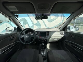 2011 Kia Rio II Рестайлинг, белый, 625000 рублей, вид 2