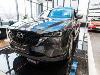 2025 Mazda CX-5 II Рестайлинг, серый, 4240000 рублей, вид 2