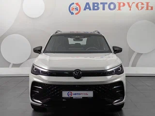2026 Volkswagen Tiguan L Pro III (China Market), бежевый, 5350000 рублей, вид 2