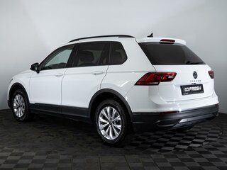 2021 Volkswagen Tiguan II Рестайлинг, белый, 2600000 рублей, вид 2
