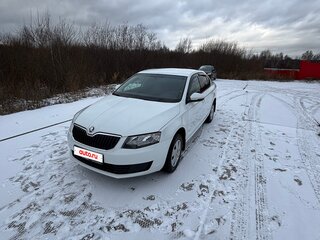 2016 Skoda Octavia III (A7), белый, 1350000 рублей, вид 4