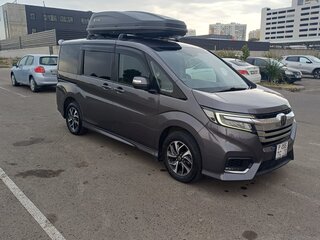2020 Honda Stepwgn Spada V Рестайлинг, серый, 2595000 рублей, вид 3