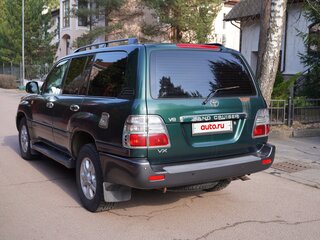 2004 Toyota Land Cruiser 100 Series Рестайлинг 1, зелёный, 1850000 рублей, вид 2