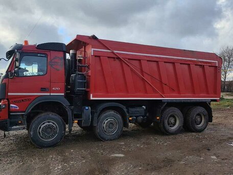 2017 Volvo FMX, красный, 7500000 рублей, вид 3