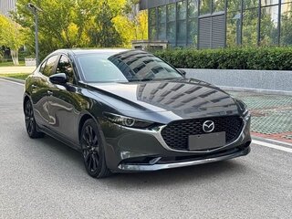 2022 Mazda 3 Axela IV (BP), серый, 1330000 рублей, вид 3