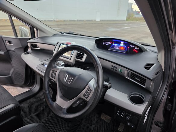 2014 Honda Freed I Рестайлинг 2, серый, 1180000 рублей - вид 25