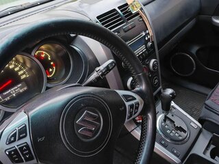 2011 Suzuki Grand Vitara II Рестайлинг, серебристый, 950000 рублей, вид 4