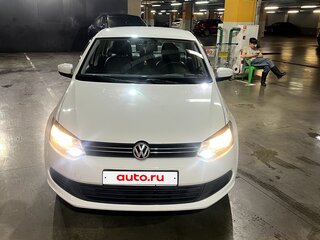 2011 Volkswagen Polo V, белый, 790000 рублей, вид 3