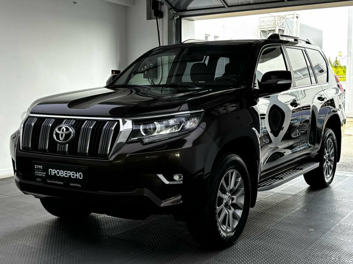 Открыть фотографии: Toyota Land Cruiser Prado 150 Series Рестайлинг 2