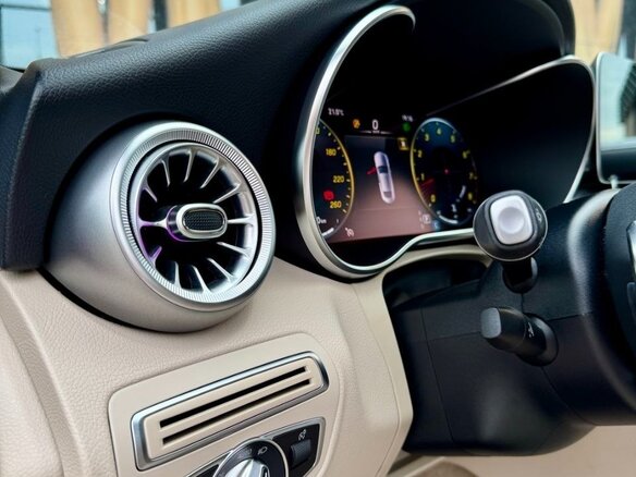 2019 Mercedes-Benz C-Класс 200 IV (W205) Рестайлинг, красный, 4100000 рублей - вид 33