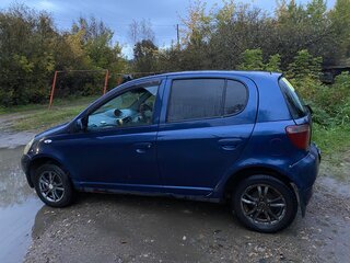 2000 Toyota Vitz I (P10), синий, 280000 рублей, вид 2