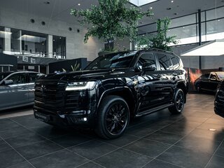 2021 Toyota Land Cruiser 300 Series, чёрный, 8290000 рублей, вид 2