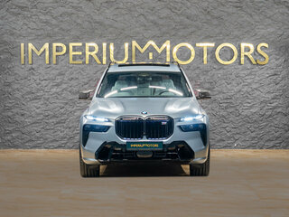 2026 BMW X7 M60i I (G07) Рестайлинг, серебристый, 22990000 рублей, вид 2