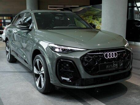2026 Audi Q5 L III (GU), зелёный, 7150000 рублей, вид 2