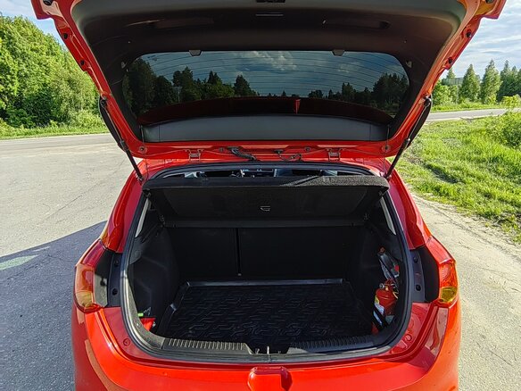 2013 Kia Ceed II, красный, 950000 рублей - вид 12