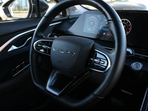 2022 Omoda C5 I, синий, 1550000 рублей - вид 13