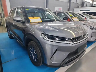 2026 BYD Yuan Up 45.12 kWh, серый, 1750999 рублей, вид 4