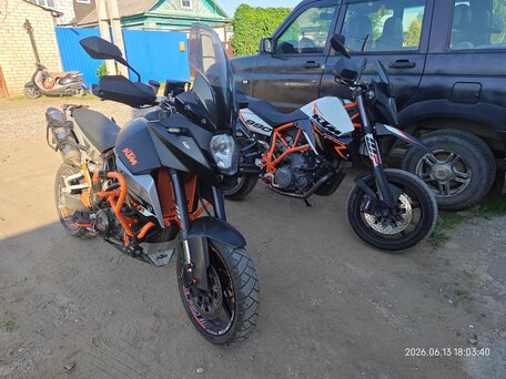 2010 KTM 990 SM, чёрный, 700000 рублей, вид 2