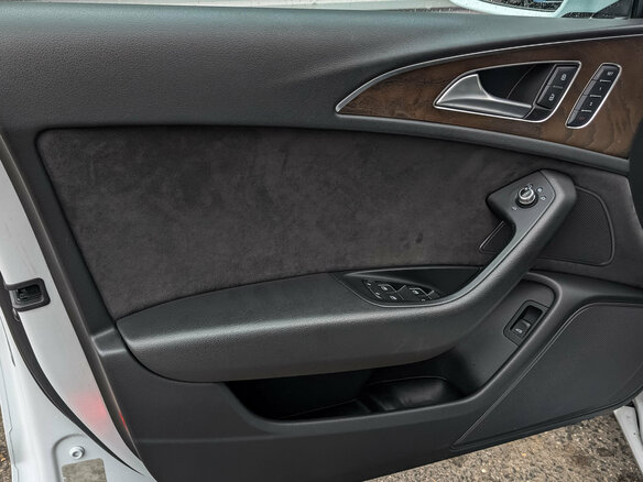 2014 Audi A6 IV (C7), белый, 1880000 рублей - вид 19