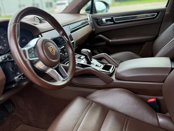 2021 Porsche Cayenne Coupé III, серый, 7000000 рублей - вид 15
