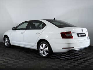 2019 Skoda Octavia III (A7) Рестайлинг, белый, 1847000 рублей, вид 2