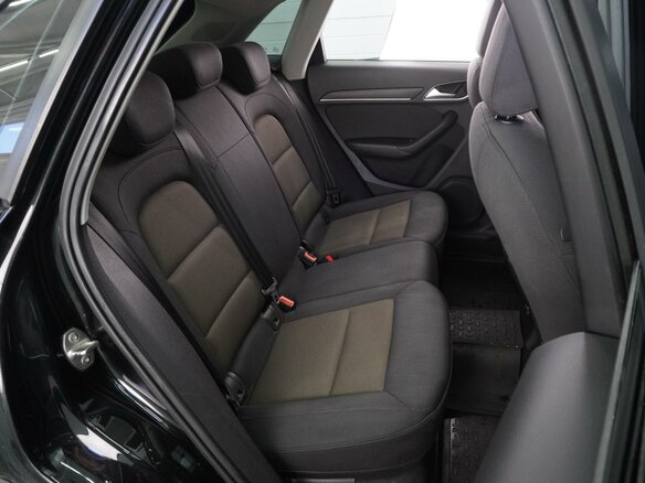 2012 Audi Q3 I (8U), чёрный, 1489000 рублей - вид 6
