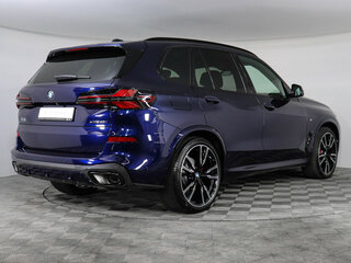 2026 BMW X5 40i IV (G05/G18) Рестайлинг, синий, 17800000 рублей, вид 4