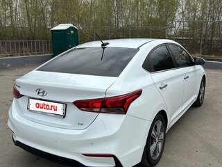 2017 Hyundai Solaris II, белый, 1300000 рублей, вид 5