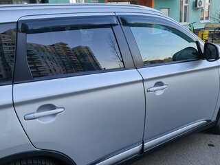 2021 Mitsubishi Outlander III Рестайлинг 3, серый, 2000000 рублей, вид 4
