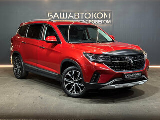 2024 Forthing T5 I, красный, 1700000 рублей, вид 2