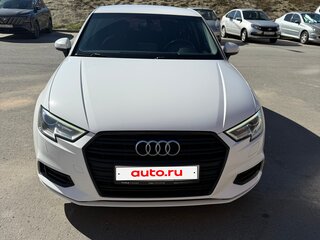 2017 Audi A3 III (8V) Рестайлинг, белый, 1840000 рублей, вид 3
