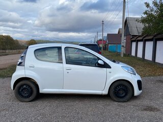 2012 Citroen C1 I Рестайлинг 2, белый, 365000 рублей, вид 4