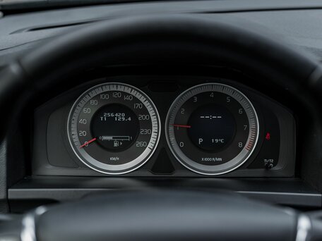 2011 Volvo S60 II, чёрный, 648001 рублей, вид 5