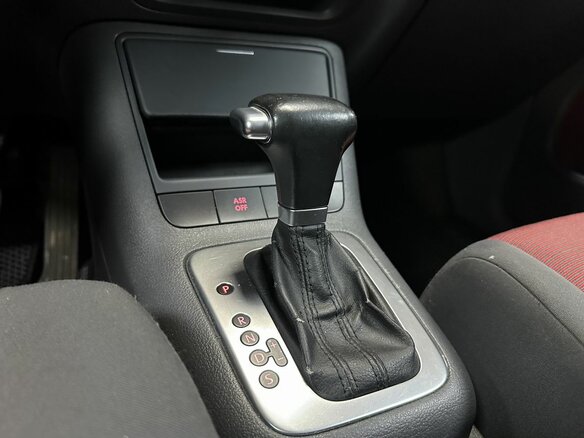 2007 Volkswagen Golf Plus I, красный, 585000 рублей - вид 39
