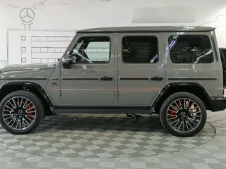 2026 Mercedes-Benz G-Класс AMG 63 AMG II (W465) Рестайлинг, серый, 40600000 рублей, вид 3
