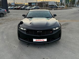 2019 Chevrolet Camaro 10-speed VI Рестайлинг, чёрный, 4000000 рублей, вид 3