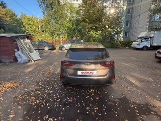 2018 Kia Ceed III, коричневый, 1500000 рублей, вид 2