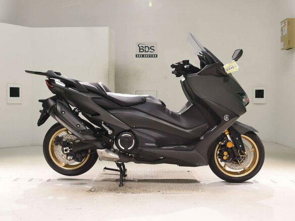 2021 Yamaha TMAX, серый, 1077000 рублей - вид 1
