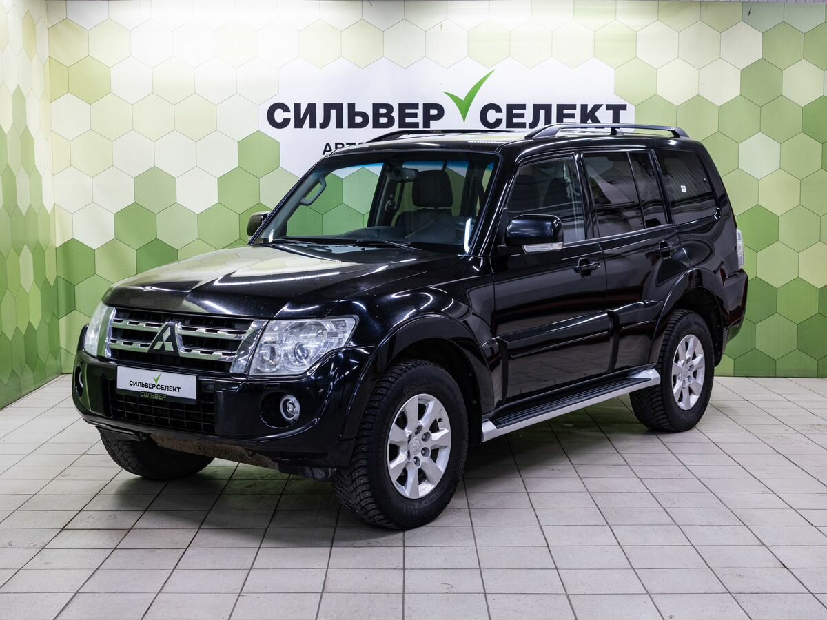 Открыть фотографии: Mitsubishi Pajero IV Рестайлинг 1