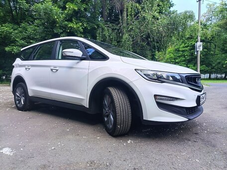 2021 Geely Jiaji I, белый, 1999999 рублей, вид 3