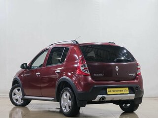 2012 Renault Sandero Stepway I, красный, 429000 рублей, вид 4