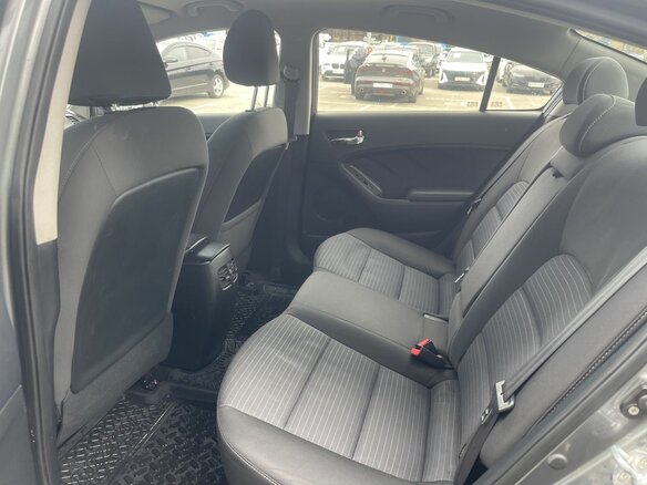 2014 Kia Cerato III, серый, 1090000 рублей - вид 10