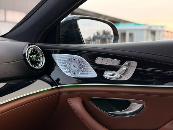 2020 Mercedes-Benz AMG GT 4-Door Coupe 43 I, серый - вид 18