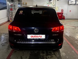 2013 Volkswagen Touareg II, синий, 2600000 рублей, вид 3