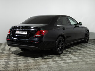 2020 Mercedes-Benz E-Класс 200 V (W213, S213, C238), чёрный, 2373552 рублей, вид 5